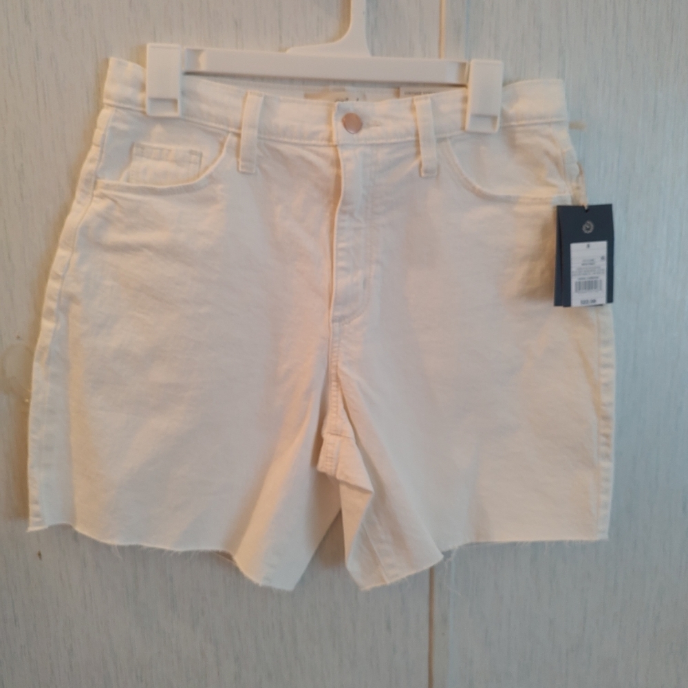 Universal Thread Women's Size 8 High Rise Vintage Bermuda Jean Shorts White